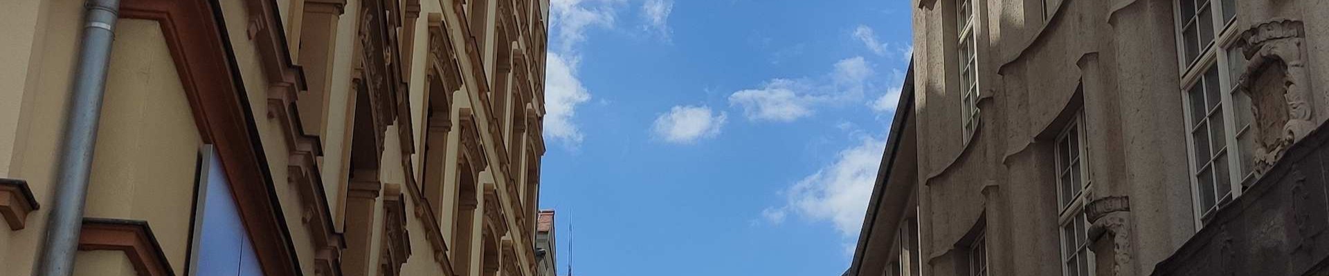 Turnhalle des TV Günzburg mit Schwebebalken